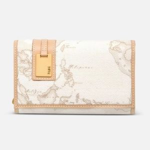 NWOT Alviero Martini 1A Classe Women Geo White Medium wallet
